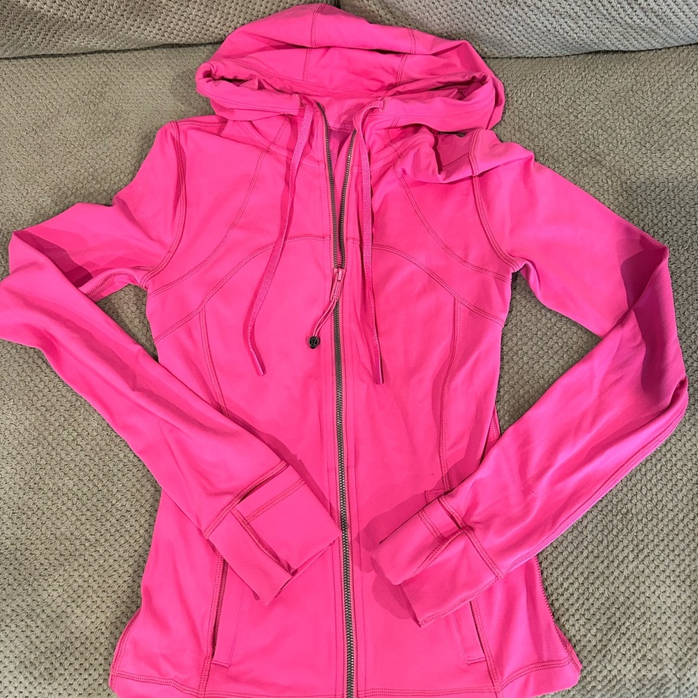 Lululemon full zip size 4